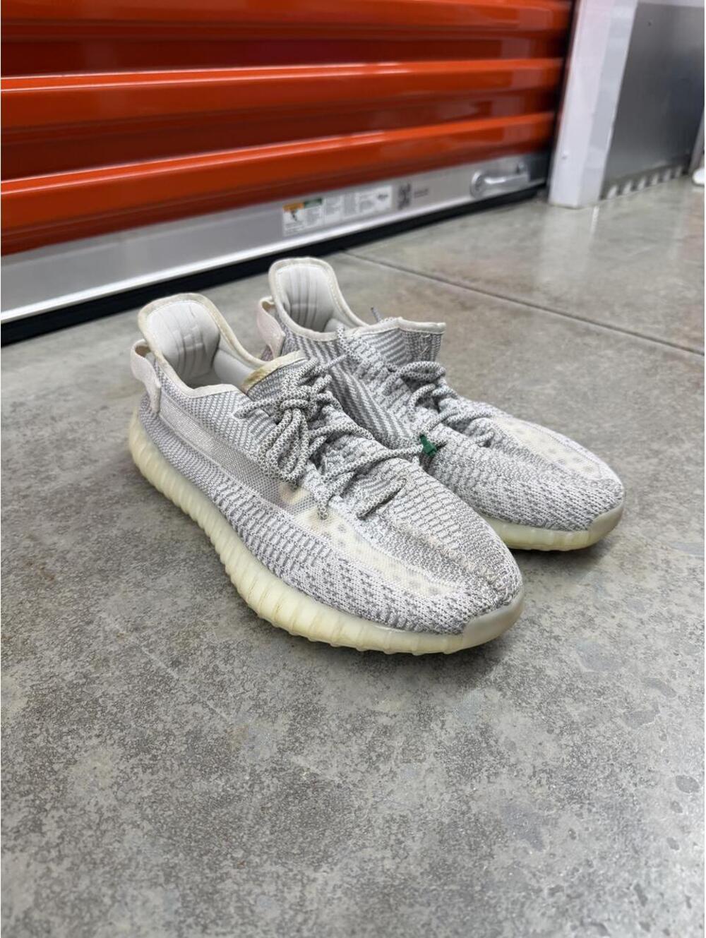 adidas yeezy boost 350 v2 lundmark gym shoes size 11 MENS